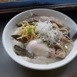 เพชรพันล้าน โจ๊กข้าวต้ม แปดริ้ว