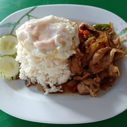 ผัดพริกราดข้าว