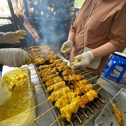 หมูสะเต๊ะ