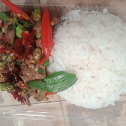 ข้าวกระเพราตับ