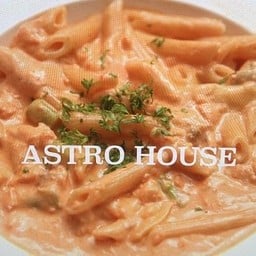 เพนเน่ครีมแซลม่อน