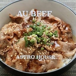 ข้าวหน้าเนื้อย่าง