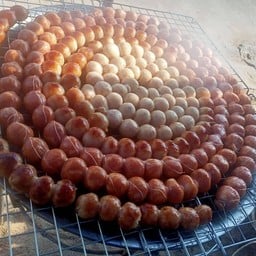 หมู+ข้าว ไม่เปรี้ยว