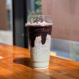 Mint Chocolate Chip Frappé