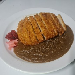 ข้าวแกงกะหรี่หมูทอด