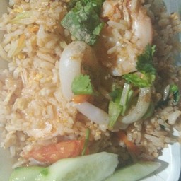 ข้าวผัดทะเล
