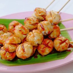 แสนอร่อยลูกชิ้นกันเอง(แยกดอนแจง)