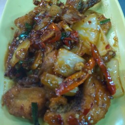 เนื้อปลากระพงผัดพริกเผา