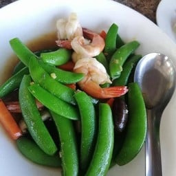 ถั่วลันเตาผัดกุ้ง