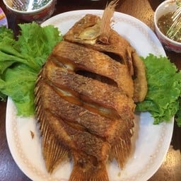 ปลาทับทิมทอดน้ำปลา