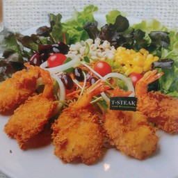 สลัดกุ้ง ชุปเกล็ดขนมปัง