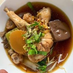 ก๋วยเตี๋ยวไก่มะระ