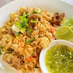 ข้าวผัดหมูตุ๋น (ขายดี)