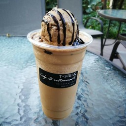 ซิกเนเจอร์ คอฟฟี่ สตรอม