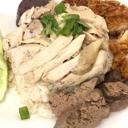 ข้าวมันไก่ปราบโจร x ยำปราบโจร ปากเกร็ด