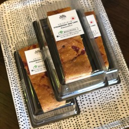 เค้กสตรอเบอร์รี่บาร์