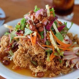 [เมนูขายดี]ยำปลาดุกฟู