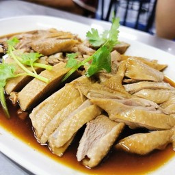 แม่เปี๊ยกเป็ดพะโล้ • Maepiak_Pedpalo