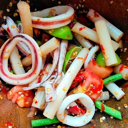 ตำไหลบัวปลาหมึก