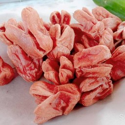 ลูกชิ้นทอด น้ำจิ้มแซ่บเว่อร์ & กระเพาะปลาตั้งตัว  สุขาภิบาล 5