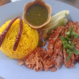 ร้านอิ่มอร่อยข้าวหมกเนื้อข้าวหมกไก่