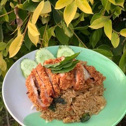 ข้าวคลุกกระเพราไก่แซ่บ