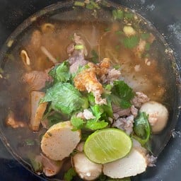 ก๋วยเตี๋ยวต้มยำ