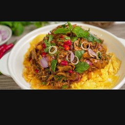 ข้าวไข่ข้นราดยำปบากระป๋อง