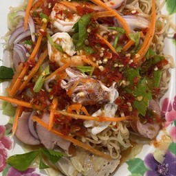 ยำมาม่า