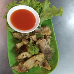 ปลาสลิดทอด