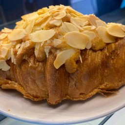 CARE CAFE'