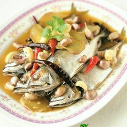 ปลาทูตาเตี๊ยะ