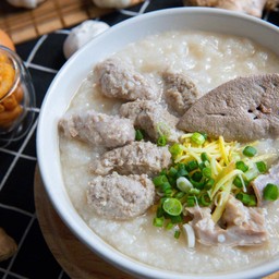 โจ๊กหมูเครื่องใน