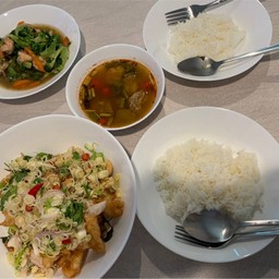 ยำปลากระพงสมุนไพร อร่อยมากๆ ผัดบล้อคโคลี่