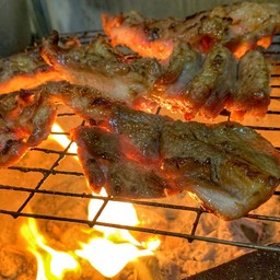 คอหมูย่าง