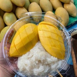 ข้าวเหนียวมะม่วง เจริญพร 2 - เอกาทศรฐ