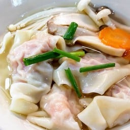 เกี๊ยวน้ำซุปญี่ปุ่น วากาชิ กาดมณี