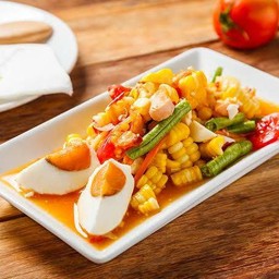 ส้มตำริมน้ำ แม่กลอง