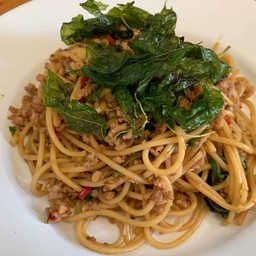 สปาเก็ตตี้กระเพรา