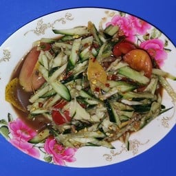 ส้มตำน้ำตกแม่ประยูร