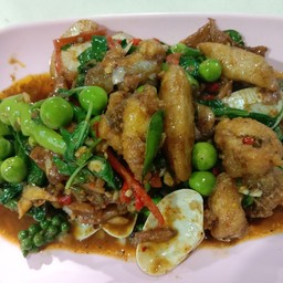 ผัดฉ่าทะเล