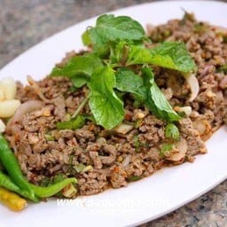 ลาบเนื้อ