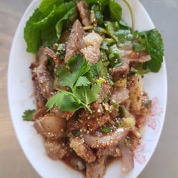 น้ำตกเนื้อ