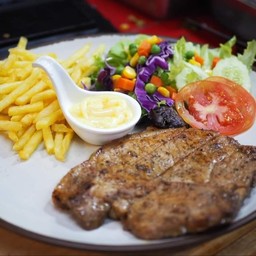 สเต็กหมูพอร์คชอป