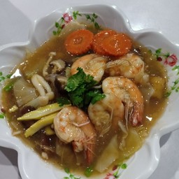 ราดหน้ากุ้ง