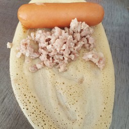 โตเกียวไส้กรอกไซส์ใหญ่และหมูสับ