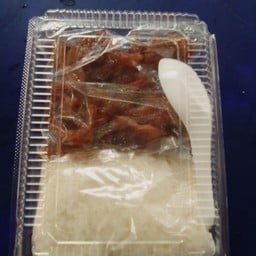 ข้าวเหนียวหมูทอดเค็ม