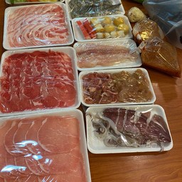 ชุดรวมมิตร