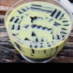 ชาเขียวใส่เฉาก๊วย