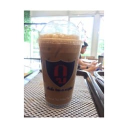 ไมโล ชัก